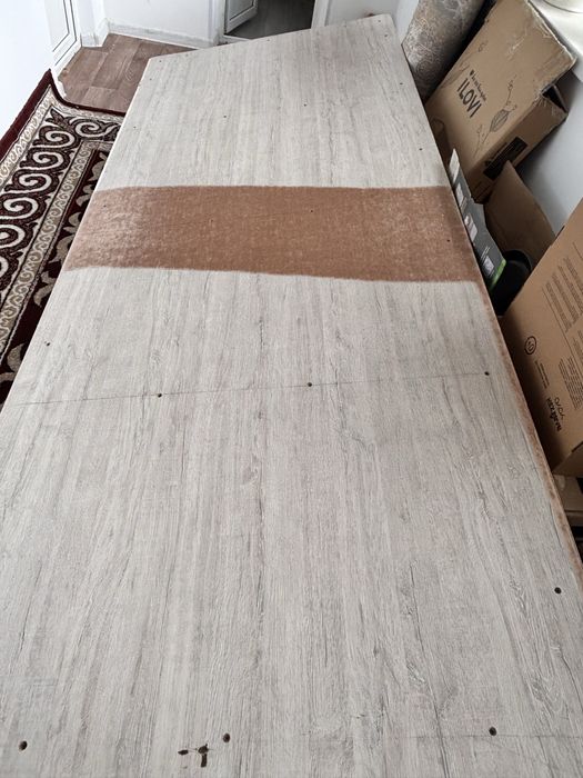 Дер стол новый 3метр