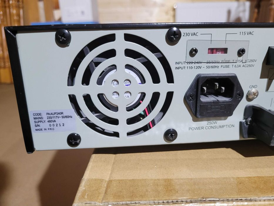 Amplificator / mixer audio profesional 240W RMS Proel AUP240R