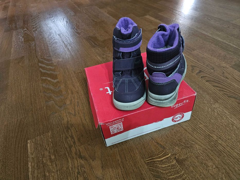 Ботинки демисезонные и телая зима для девочки