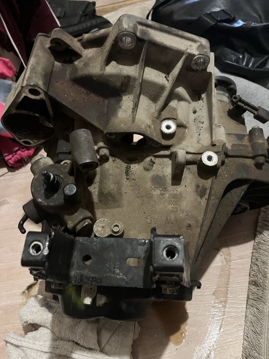 коробка volkswagen polo