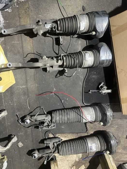 Perne Aer Fata Spate Telescop Amortizor cu perna BMW Seria 7 G11 G12