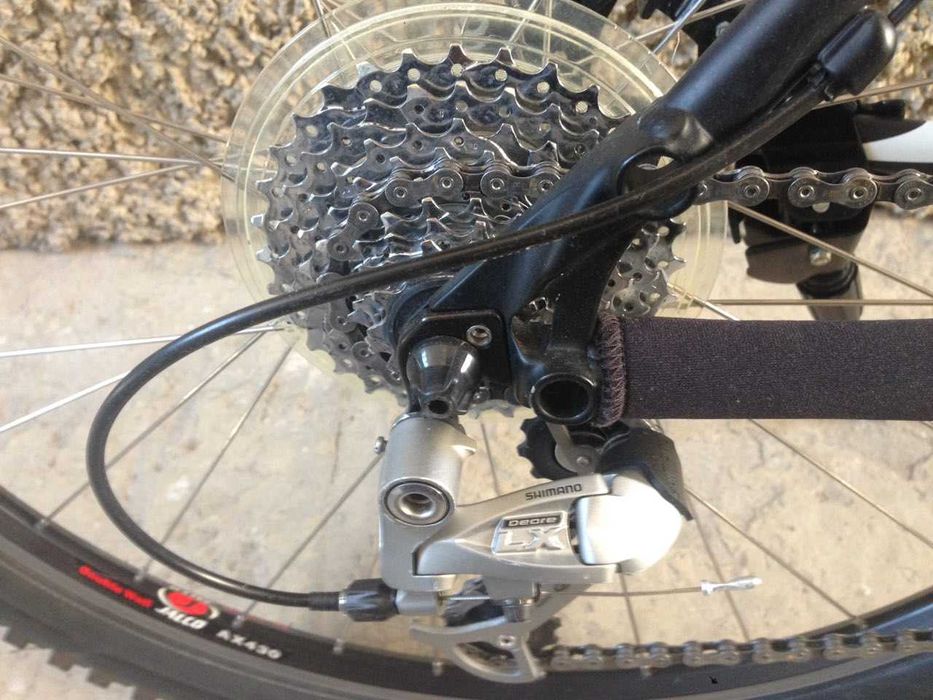 Горный (MTB) велосипед GT Avalanche 1.0 (2010)