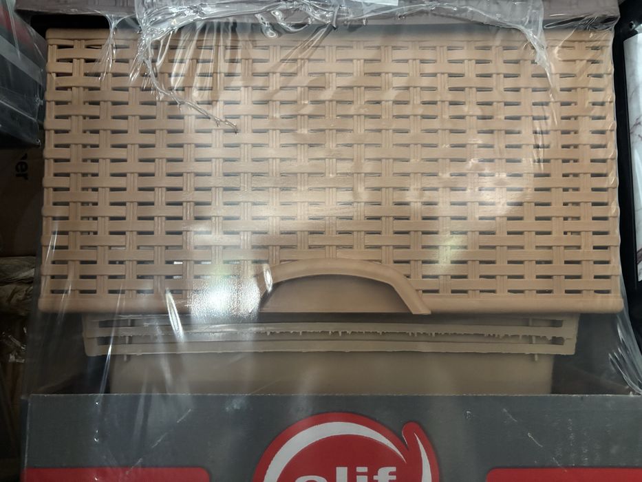 Шкаф пласмасов с 4 чекмеджета