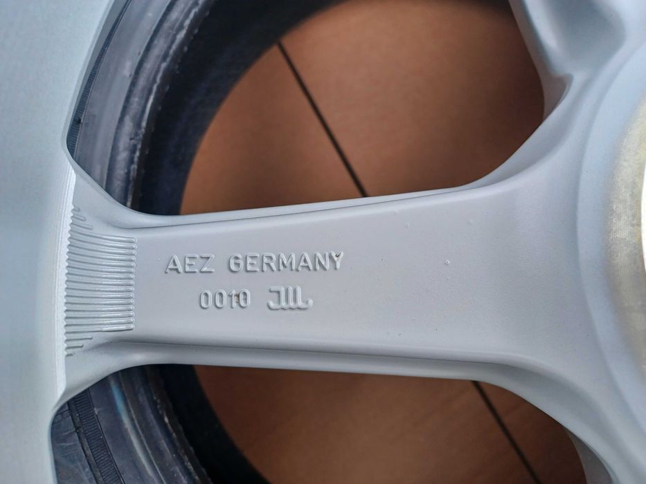 4 бр. чисто нови алуминиеви джанти AEZ 18'' 5x100 ф54.1 ET42, 7J