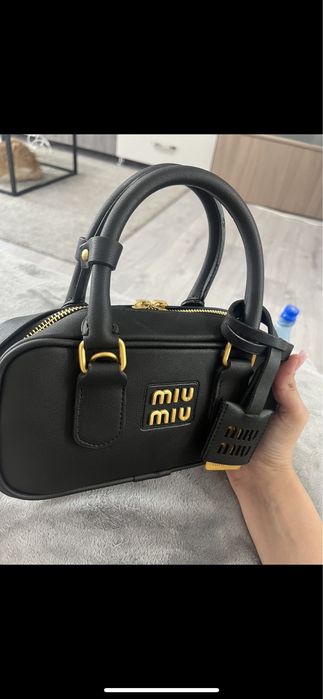 Geanta miu miu dama