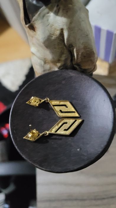 Vand cercei din aur 14k Noi