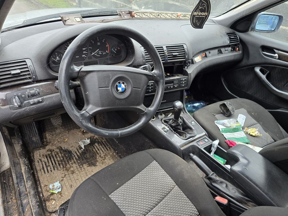 Продавам бмв е46 2.0д на части