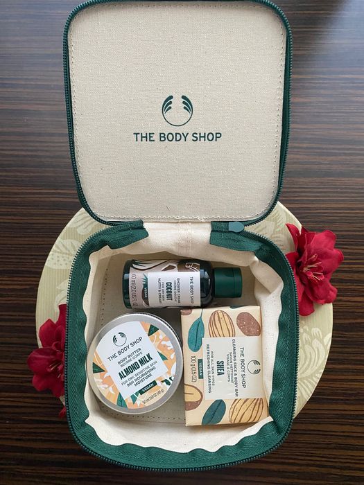 Set gel de dus, crema, sapun The Body Shop - Nou