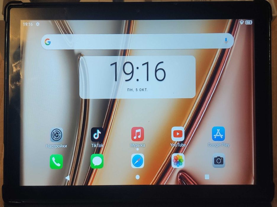Планшет Air Pro, память 1TB, оперативка 16 GB, android 15.