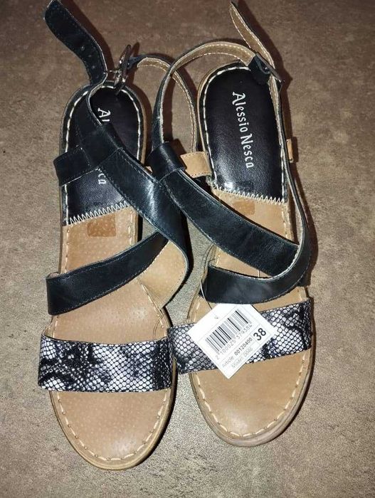 Женская обувь.Новая