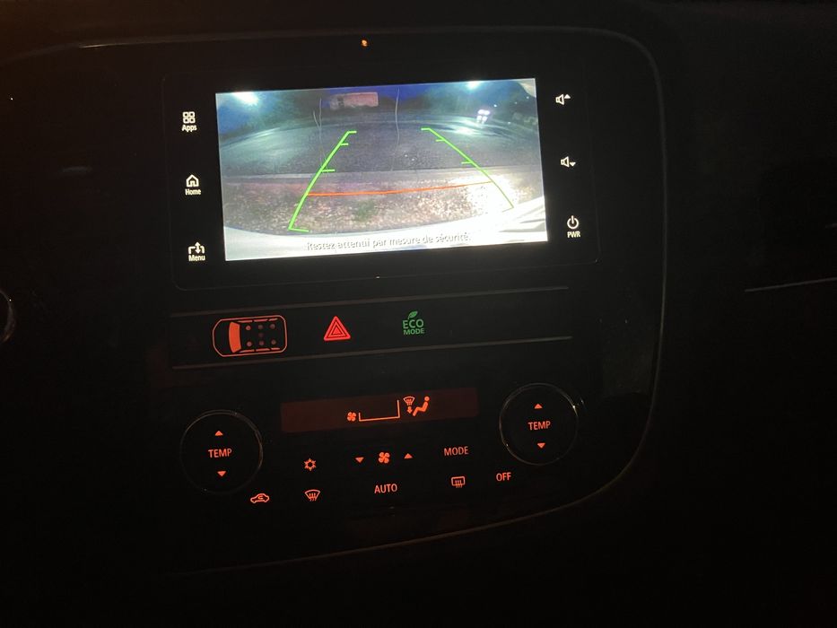 Mitsubishi Outlander PHEV, хибрид 2.4, 236 к.с.