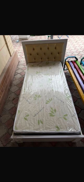 Односпальный кровать