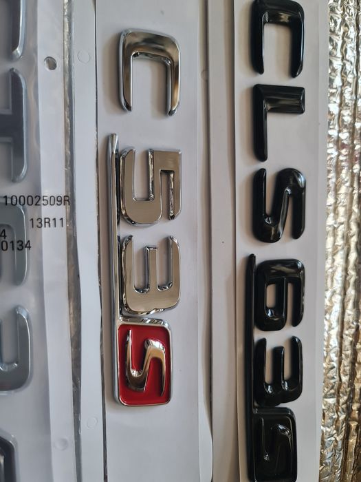 Емблема за Мерцедес S63 S65 CLS63 E63 E53 C43 C53