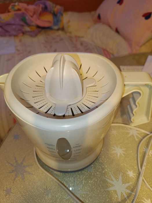 Цитрус преса сокоизтисквачка