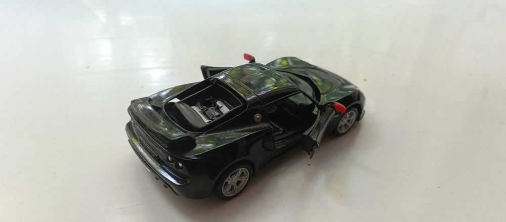 Коллекционная металлическая машинка масштабная модель железная машинка