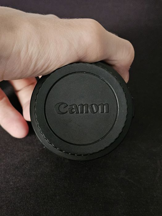 Canon EF 50mm f/1.8 ll