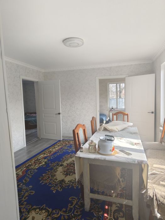 Үй сатылады. Буашева 21