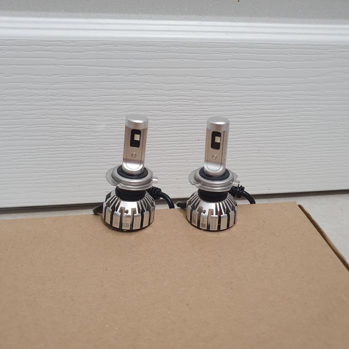 Becuri h7 led 330%