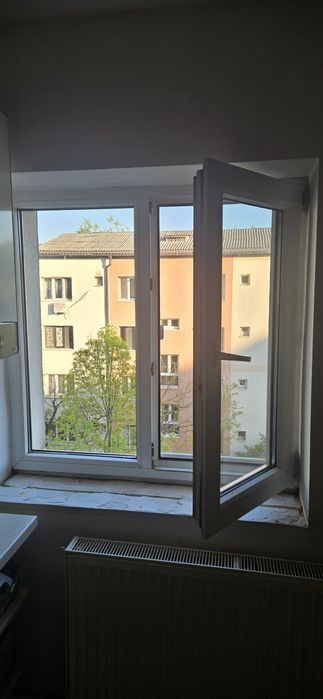 Vând urgent geamuri termopan fără rame
