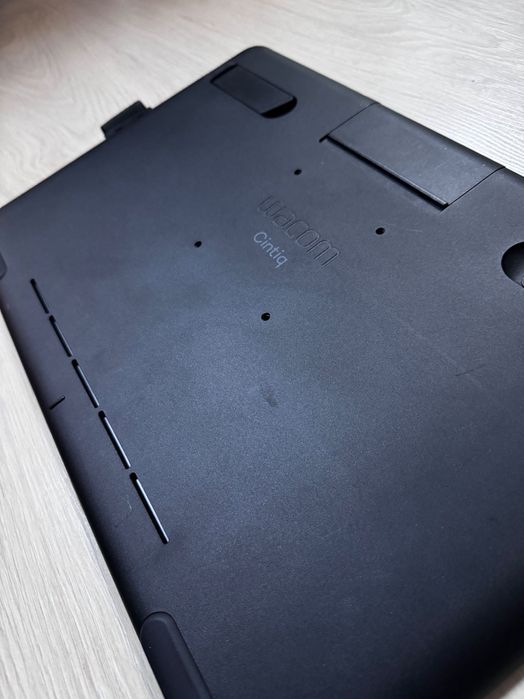 Tableta grafica Wacom Cintiq 16