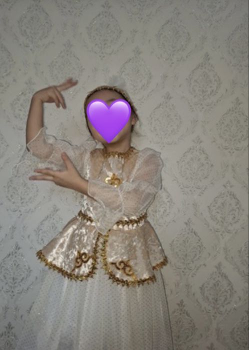 Продам платье или сдам на прокат(казахское 6 ,7 лет)