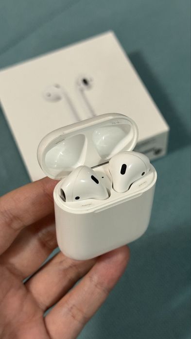 AirPods 2 (оригинал) + НОВЫЙ кабель Lightning