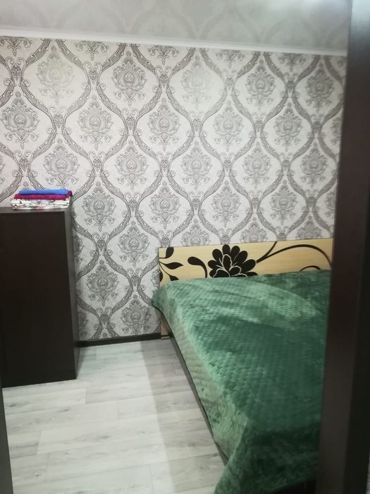 Сдам кв 1-2 ком. Посуточно