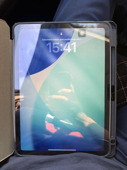 Ipad air 11 inch M4