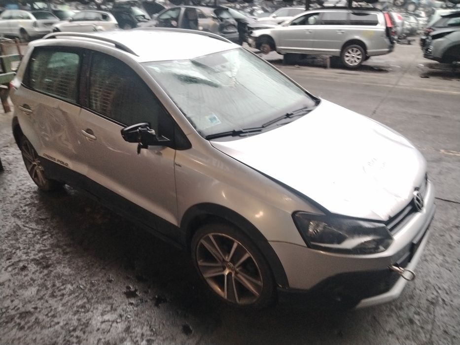 VW Polo Cross 1.6 TDI/Фолксваген Поло Крос 1.6TDI