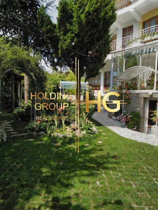 Къща в Варна-к.к. Св.Св. Константин и Елена площ 350 цена 420000