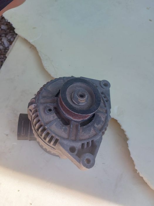 Генератор на Ауди С4