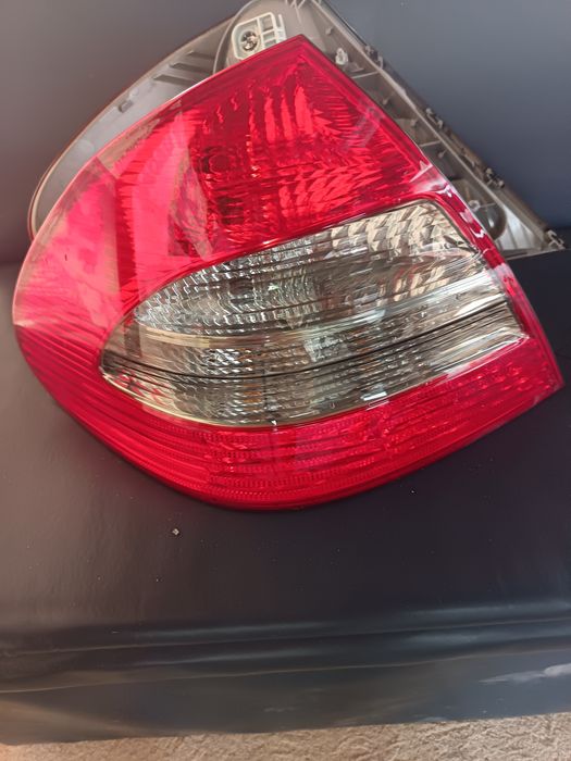 Стопове за Mercedes-Benz E-Class