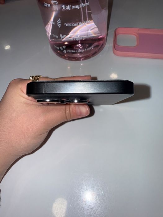 iPhone 15pro 256GB