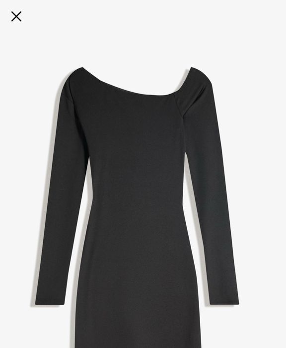 Асиметричка рокля Bershka