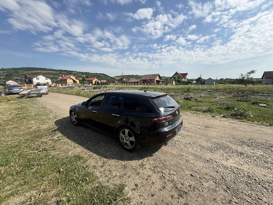 Dezmembrez Piese Alfa Romeo 159