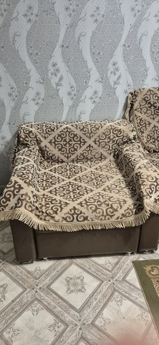 Продам 2 кресла-кровати