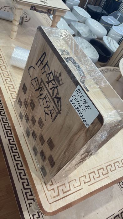 Стол шахматный высота 30см.