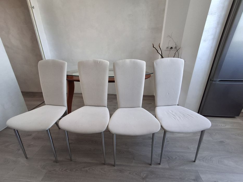 Кухненска маса и столове