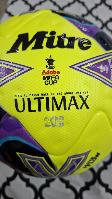 Minge oficială de joc Mitre Ultimax 2025'2026