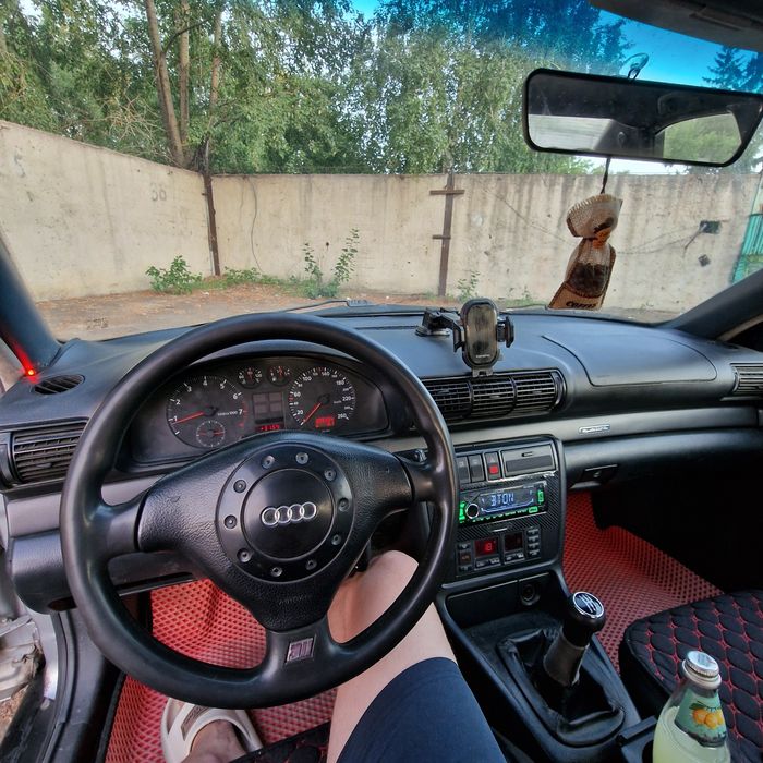 Продам ауди а4 Quattro