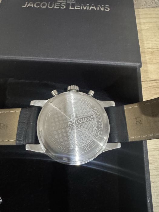 Дамски часовник Jaques Lemans
