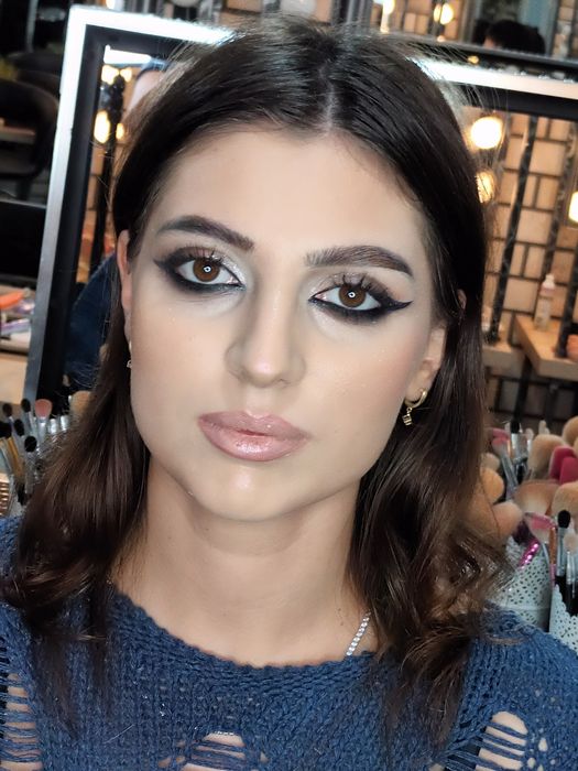 MAKE UP București