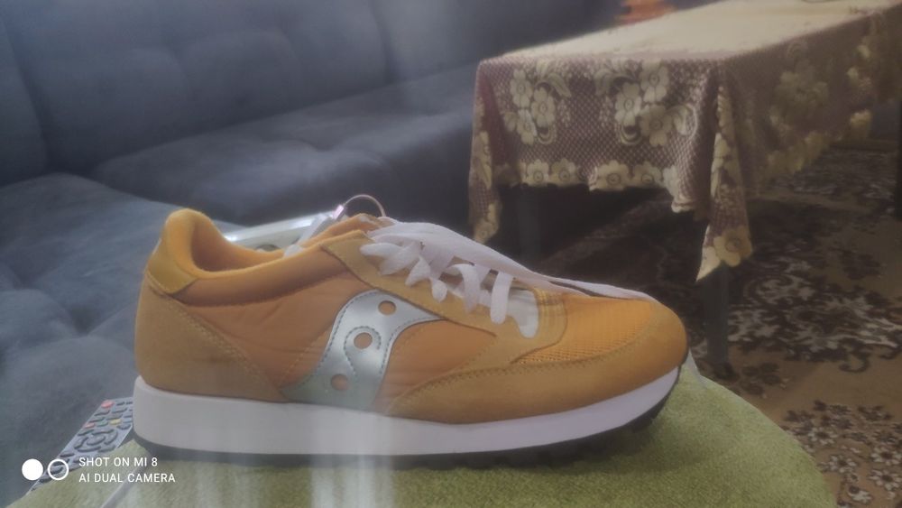 Новые кроссовки Saucony Shadow Original