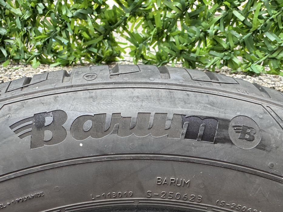 Автомобилни гуми 195 60 15 Barum