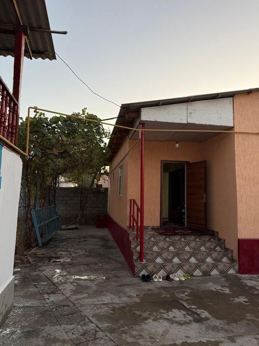 Тез арада жер уй сатылады.