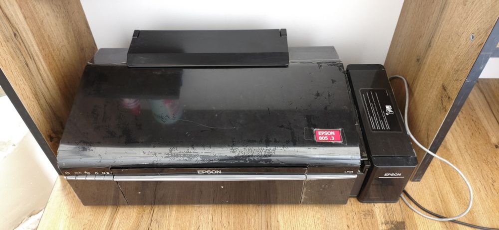 Epson l805 sotiladi holati yangi koʼp ishlamagan