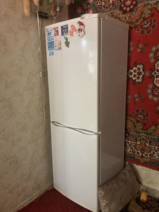 Продам холодильник