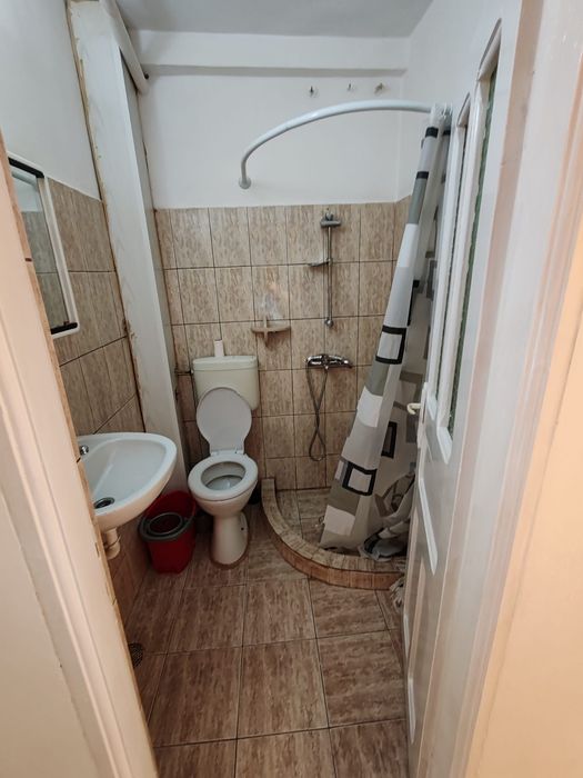 Inchiriez garsoniera, zona Astralis