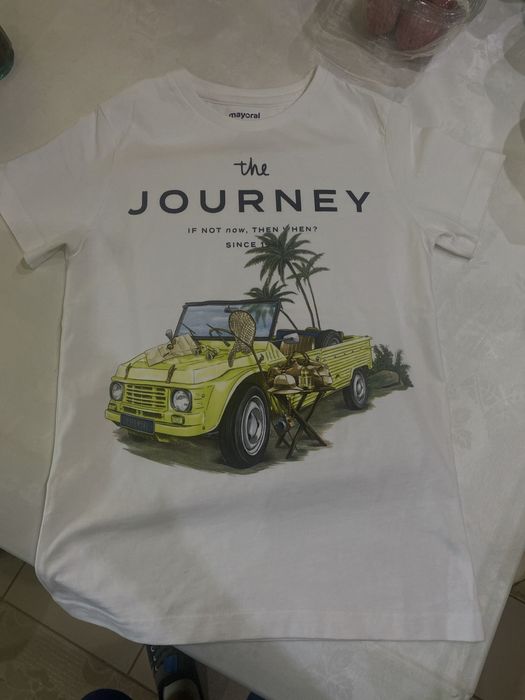 Детска тениска Mayoral 9 години. Чисто нова.