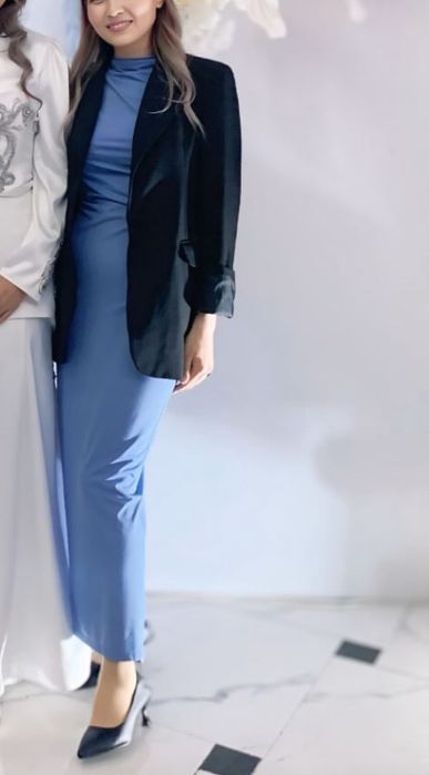 Продам платье по фигуре